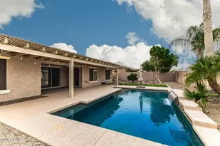 18456 W Paradise Ln, Surprise, AZ 85388 - Photo 41