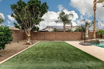 18456 W Paradise Lane, Surprise, AZ 85388 - Photo 43