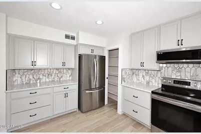 4111 N 87th Place, Scottsdale, AZ 85251 - Photo 19