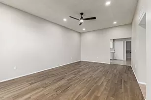 13066 N 100th Dr, Sun City, AZ 85351 - Photo 7