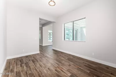 9818 S 7th Place, Phoenix, AZ 85042 - Photo 19