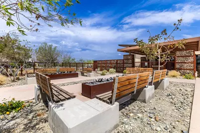 9818 S 7th Place, Phoenix, AZ 85042 - Photo 57