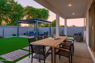 15667 W Mercer Ln, Surprise, AZ 85379 - Photo 37