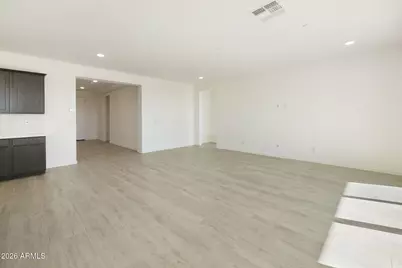 15667 W Mercer Lane, Surprise, AZ 85379 - Photo 13