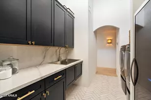 9836 E Topaz Dr, Scottsdale, AZ 85258 - Photo 23