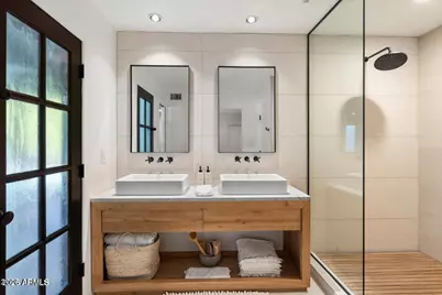 9836 E Topaz Drive, Scottsdale, AZ 85258 - Photo 19