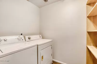 233 E Cairo Drive, Tempe, AZ 85282 - Photo 25