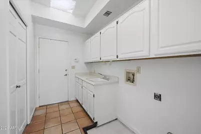 10520 N 78th Place, Scottsdale, AZ 85258 - Photo 23