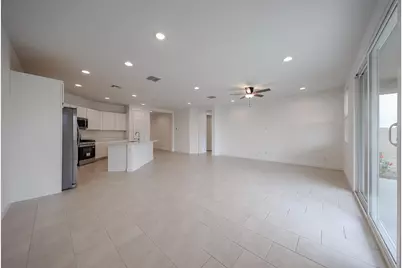 7814 W Hide Trail, Peoria, AZ 85383 - Photo 5