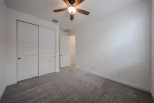 7814 W Hide Trl, Peoria, AZ 85383 - Photo 17