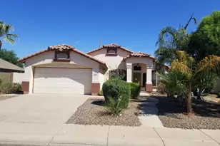 2460 E Whitten St, Chandler, AZ 85225 - Photo 9