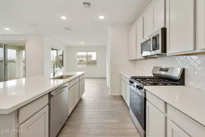 12873 N 171st Drive, Surprise, AZ 85388 - Photo 9