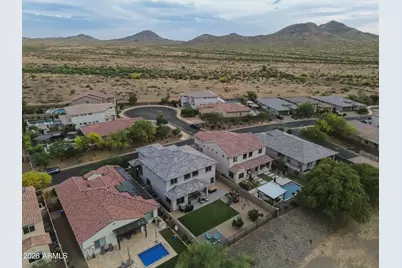 114 E Pasaro Drive, Phoenix, AZ 85085 - Photo 31