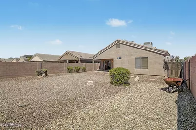 12531 W Mauna Loa Lane, El Mirage, AZ 85335 - Photo 19