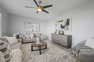 3918 S Willow Dr, Tempe, AZ 85282 - Photo 13