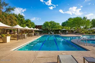 3985 E Hummingbird Ln, Phoenix, AZ 85050 - Photo 31