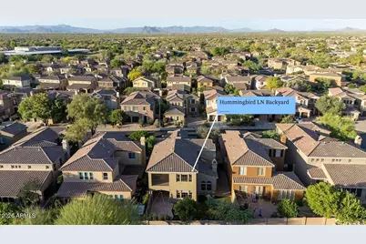 3985 E Hummingbird Lane, Phoenix, AZ 85050 - Photo 3