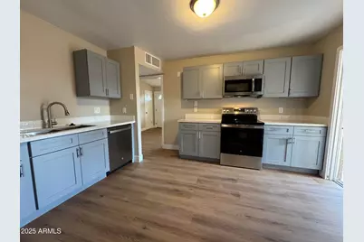 2020 E Arbor Avenue, Mesa, AZ 85204 - Photo 3