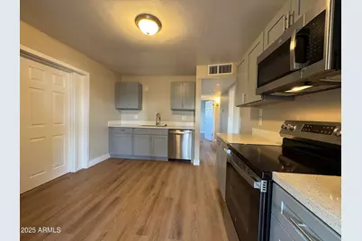 2020 E Arbor Avenue, Mesa, AZ 85204 - Photo 1