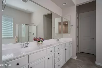 16527 W Valencia Drive, Goodyear, AZ 85338 - Photo 15