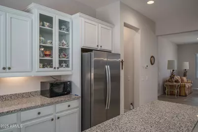 16527 W Valencia Drive, Goodyear, AZ 85338 - Photo 11