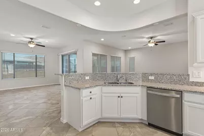 16527 W Valencia Drive, Goodyear, AZ 85338 - Photo 11