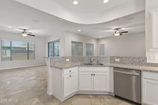 16527 W Valencia Dr, Goodyear, AZ 85338 - Photo 11