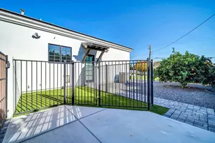 4819 N 68th Pl, Scottsdale, AZ 85251 - Photo 35