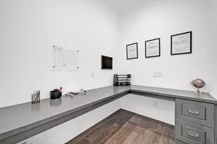 4819 N 68th Pl, Scottsdale, AZ 85251 - Photo 51