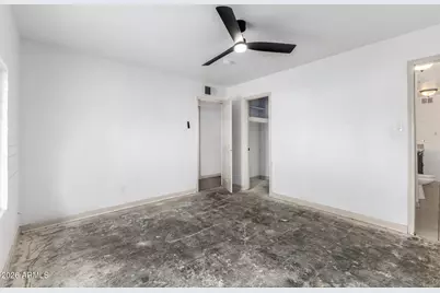 5017 N 64th Avenue, Glendale, AZ 85301 - Photo 17