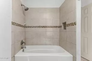 5017 N 64th Ave, Glendale, AZ 85301 - Photo 23