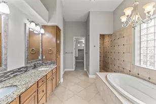 415 E Desert Wind Dr, Phoenix, AZ 85048 - Photo 23