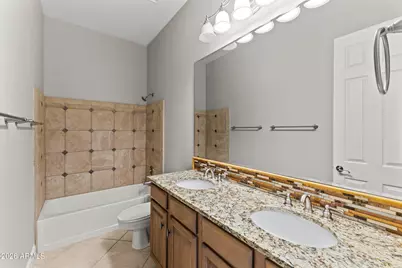 415 E Desert Wind Drive, Phoenix, AZ 85048 - Photo 15