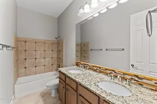 415 E Desert Wind Dr, Phoenix, AZ 85048 - Photo 15