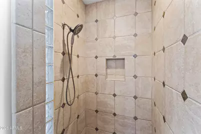 415 E Desert Wind Drive, Phoenix, AZ 85048 - Photo 27