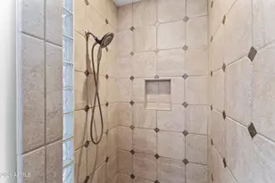 415 E Desert Wind Dr, Phoenix, AZ 85048 - Photo 27