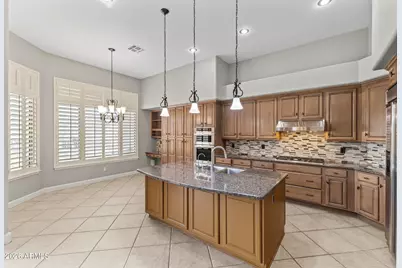 415 E Desert Wind Drive, Phoenix, AZ 85048 - Photo 11