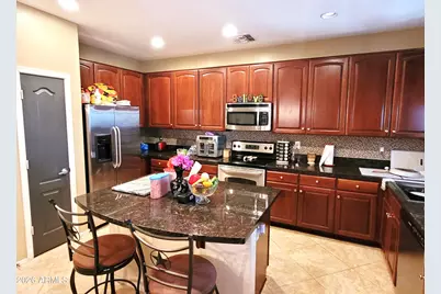 17558 N 114th Lane, Surprise, AZ 85378 - Photo 5