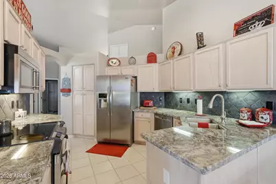 8210 E Mulligan Court, Gold Canyon, AZ 85118 - Photo 15