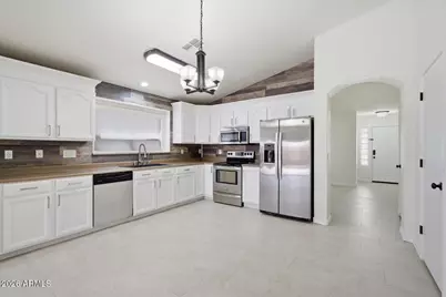 12527 W Windsor Boulevard, Litchfield Park, AZ 85340 - Photo 11