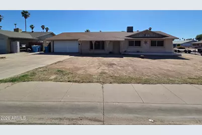 5327 N 40th Lane, Phoenix, AZ 85019 - Photo 1