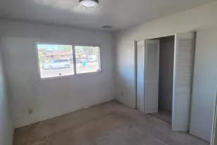 5327 N 40th Ln, Phoenix, AZ 85019 - Photo 7