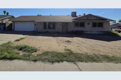 5327 N 40th Lane, Phoenix, AZ 85019 - Photo 1