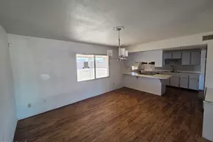 5327 N 40th Ln, Phoenix, AZ 85019 - Photo 3