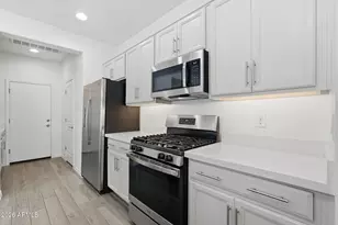 12844 W Tuckey Ln, Glendale, AZ 85307 - Photo 5