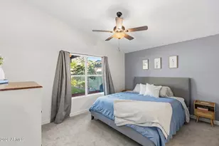 11921 N 76th Ln, Peoria, AZ 85345 - Photo 15