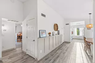 11921 N 76th Ln, Peoria, AZ 85345 - Photo 7