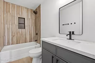 3144 N 34th St, Phoenix, AZ 85018 - Photo 25