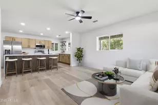 3144 N 34th St, Phoenix, AZ 85018 - Photo 1