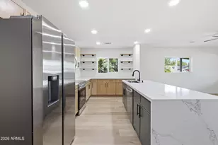 3144 N 34th St, Phoenix, AZ 85018 - Photo 5